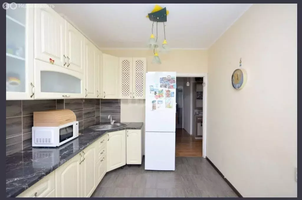 2-комнатная квартира: Якутск, улица Маяковского, 102 (53.9 м) - Фото 1