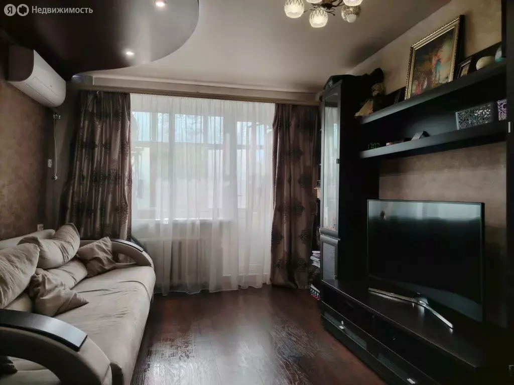 2-комнатная квартира: Батайск, Октябрьская улица, 118 (40 м) - Фото 1