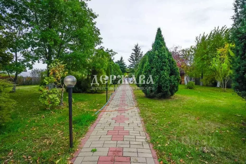 Дом в Белгородская область, Старооскольский городской округ, с. ... - Фото 1