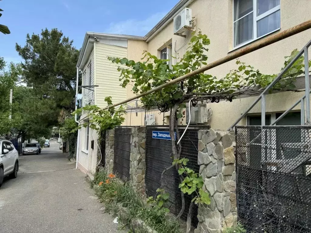 Дом в Краснодарский край, Геленджик Западный пер., 11 (95 м) - Фото 2