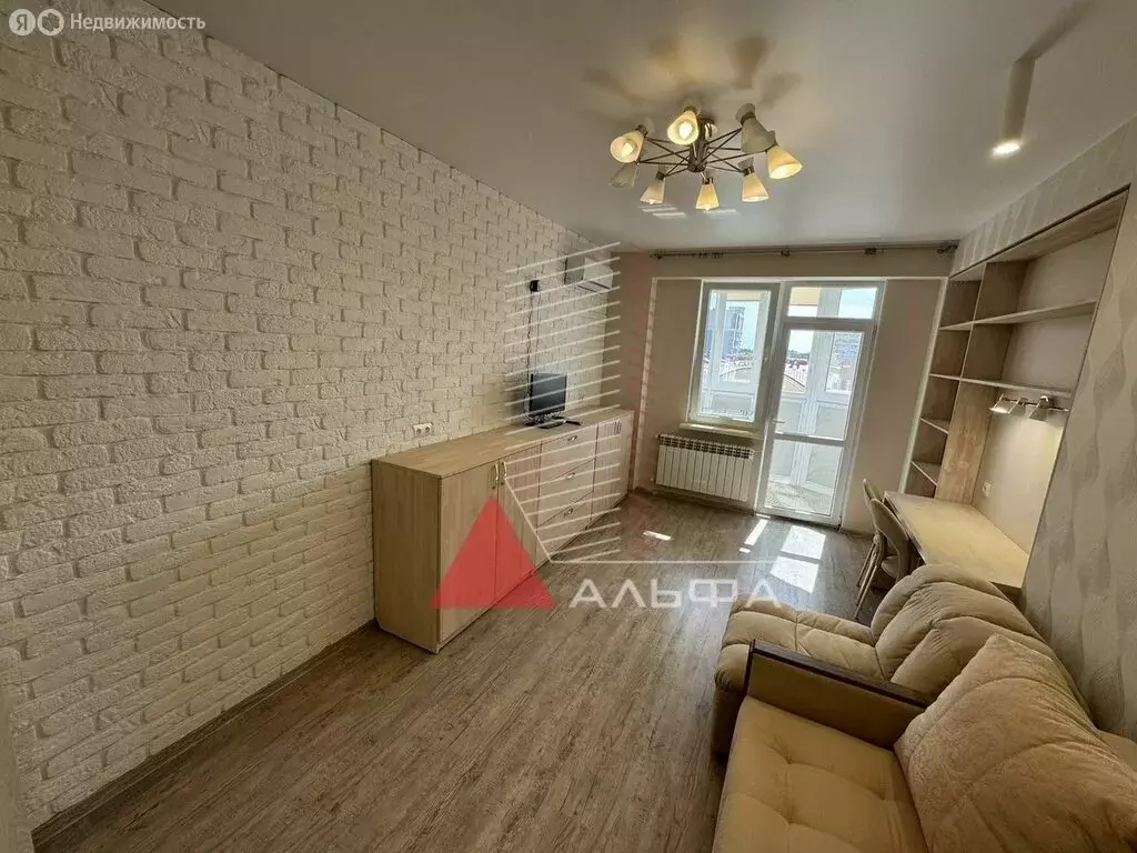 1-комнатная квартира: Евпатория, проспект Ленина, 68к40 (42 м) - Фото 1