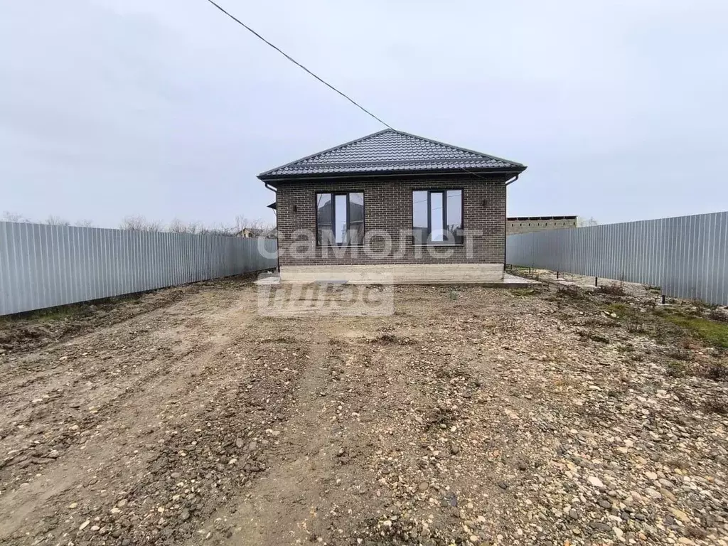 Дом в Краснодарский край, Апшеронск  (68 м) - Фото 1