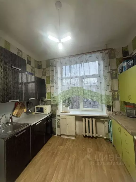 Комната Санкт-Петербург ул. Крупской, 15 (17.8 м) - Фото 1