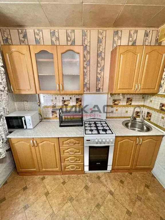 2-к кв. Ярославская область, Ярославль ул. Батова, 5 (53.0 м) - Фото 0