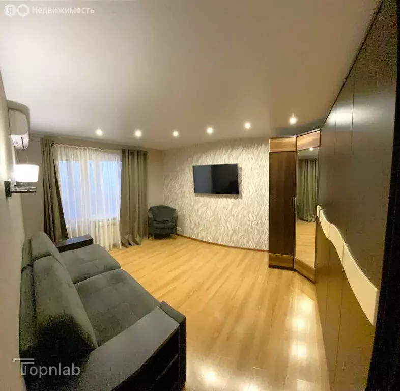 2-комнатная квартира: Волгоград, улица Гороховцев, 4А (50.3 м) - Фото 1