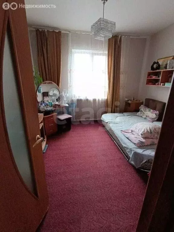 3-комнатная квартира: Курган, жилой район Заозёрный, 6-й микрорайон, ... - Фото 0