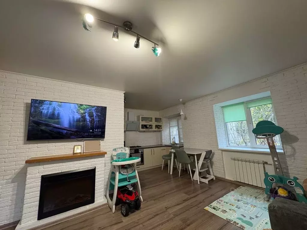 Студия Саратовская область, Саратов Дегтярная ул., 17 (31.0 м) - Фото 1