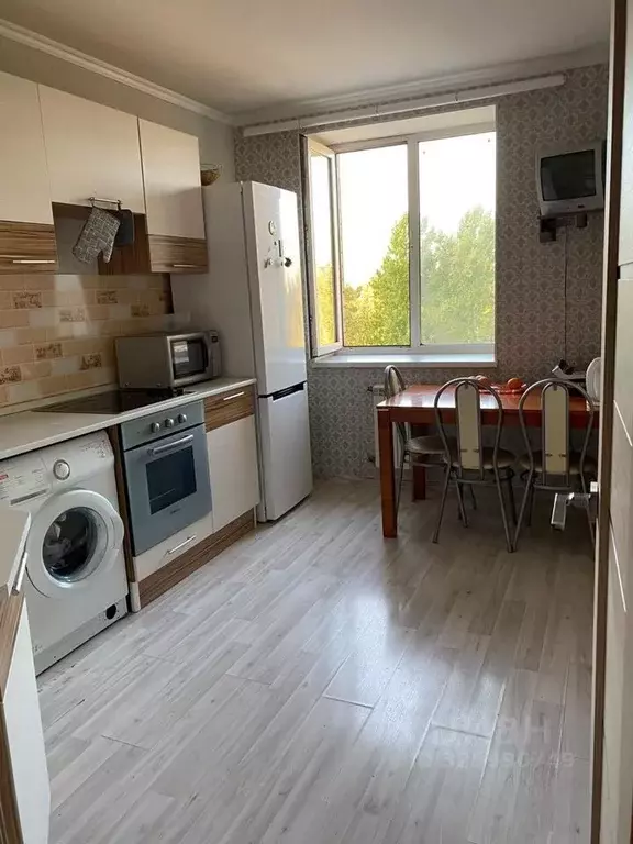 1-к кв. Московская область, Реутов Комсомольская ул., 12 (39.0 м) - Фото 1