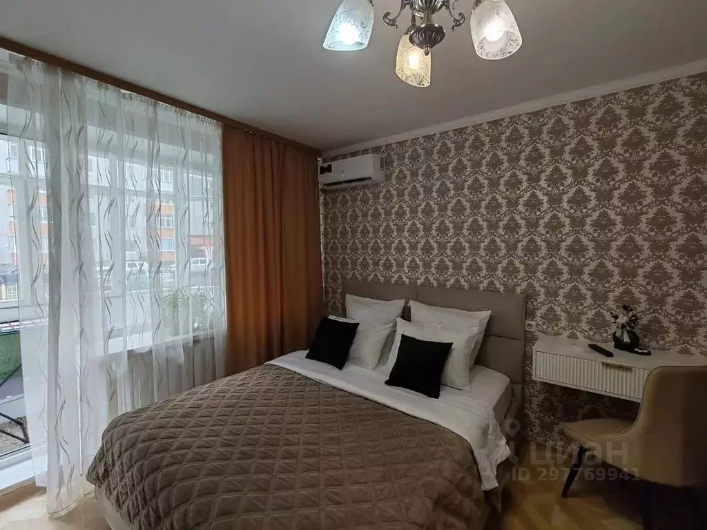 1-к кв. Ханты-Мансийский АО, Нефтеюганск 16а мкр, 89 (45.0 м) - Фото 1