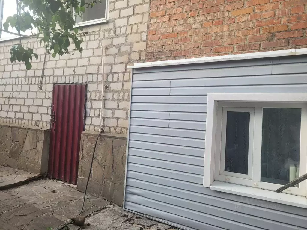 Коттедж в Ростовская область, Красный Сулин Вокзальная ул. (93 м) - Фото 1