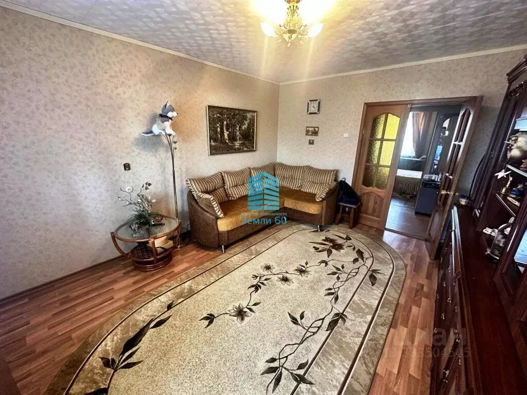 3-к кв. Псковская область, Великие Луки ул. Заслонова, 33 (60.0 м) - Фото 1