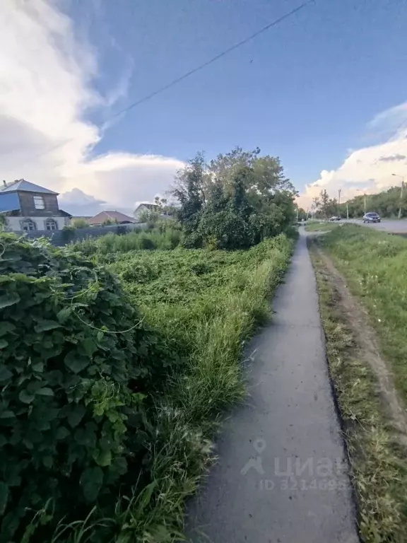 Участок в Омская область, Омск ул. Демьяна Бедного, 76 (6.5 сот.) - Фото 1