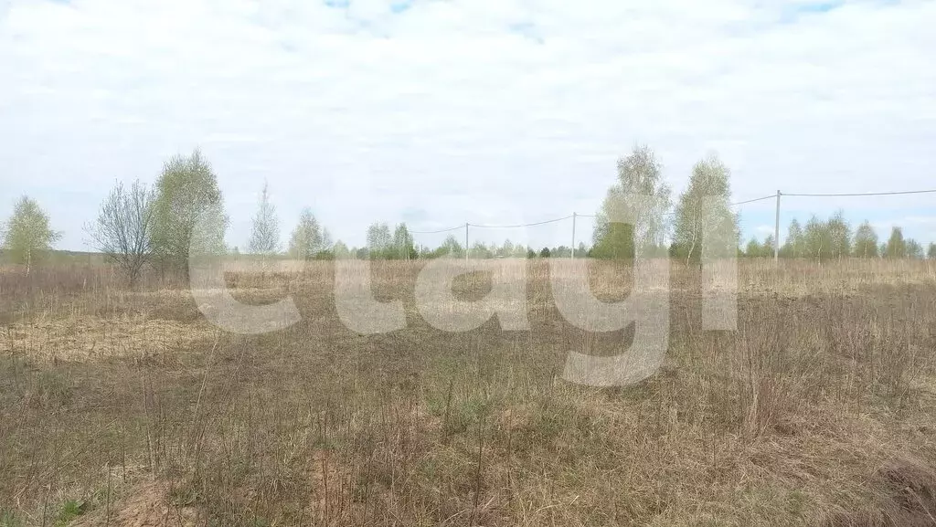 Участок в сельское поселение Воскресенское, деревня Лошачье (561.3 м) - Фото 1