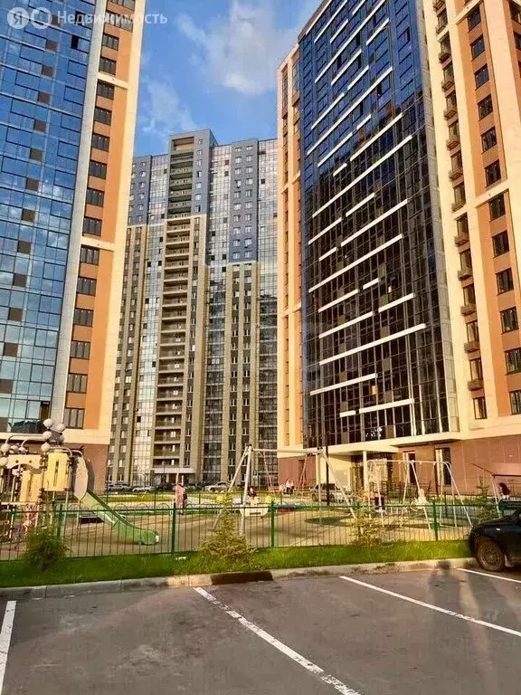 1-комнатная квартира: Набережные Челны, улица Раскольникова, 16А ... - Фото 1