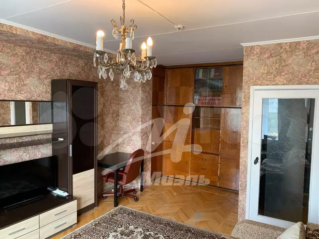 1-к. квартира, 36 м, 4/24 эт. - Фото 1