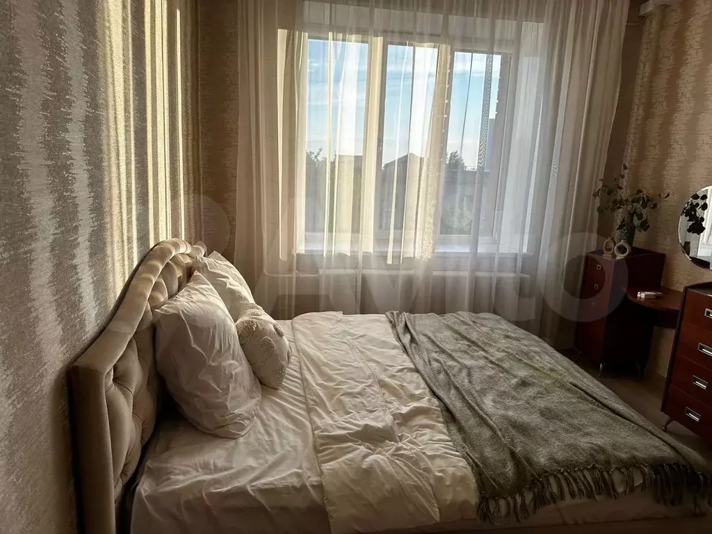 3-к. квартира, 90 м, 2/9 эт. - Фото 1