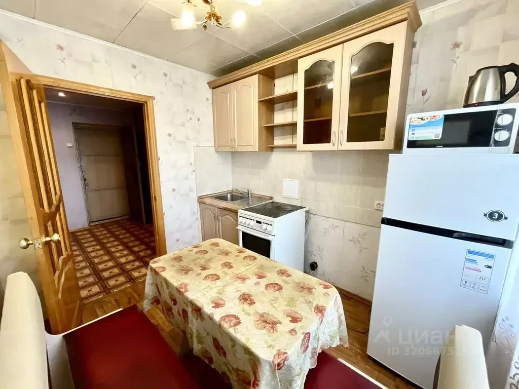 2-к кв. Воронежская область, Воронеж ул. Войкова, 8 (45.1 м) - Фото 0
