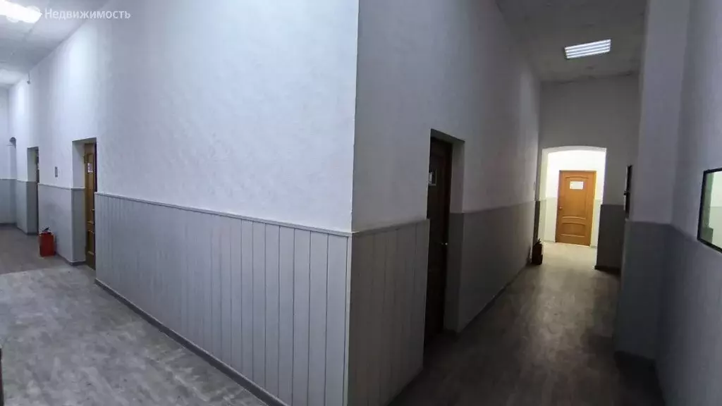 Помещение свободного назначения (1866.5 м) - Фото 1