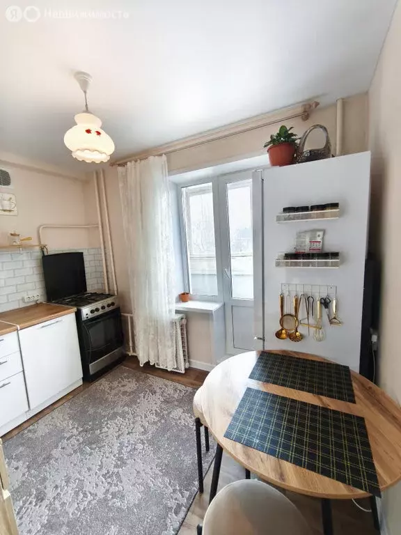 2-комнатная квартира: Екатеринбург, Ангарская улица, 46 (43.8 м) - Фото 1