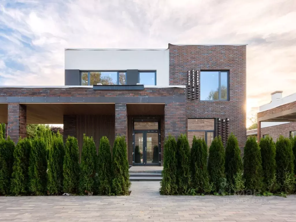 Дом в Москва Десеновское поселение, ул. Чароитовая, 9/8 (240 м) - Фото 0