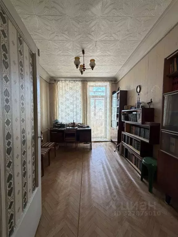 3-к кв. Челябинская область, Челябинск ул. Горького, 5 (66.6 м) - Фото 0