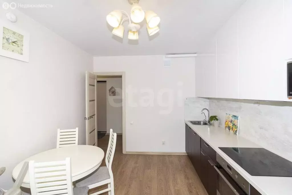 2-комнатная квартира: Тюмень, улица Червишевский Тракт, 47к1 (51 м) - Фото 2