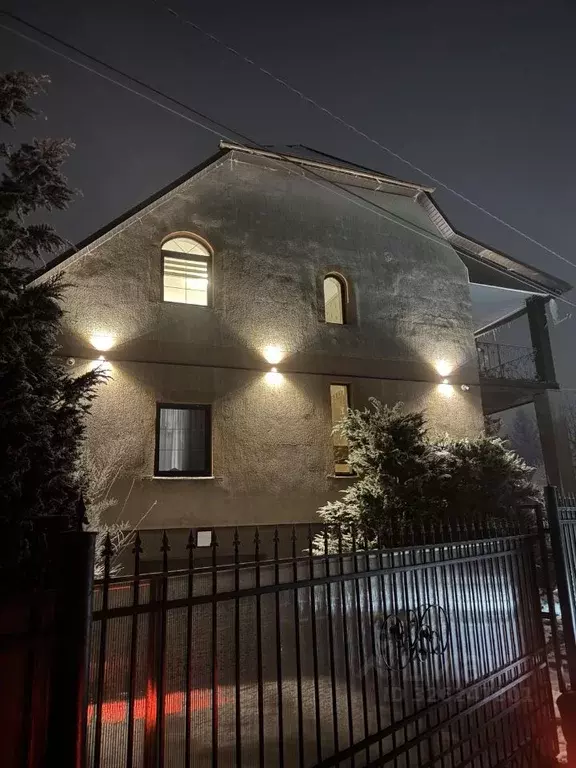 Дом в Калининградская область, Гурьевский муниципальный округ, пос. ... - Фото 2