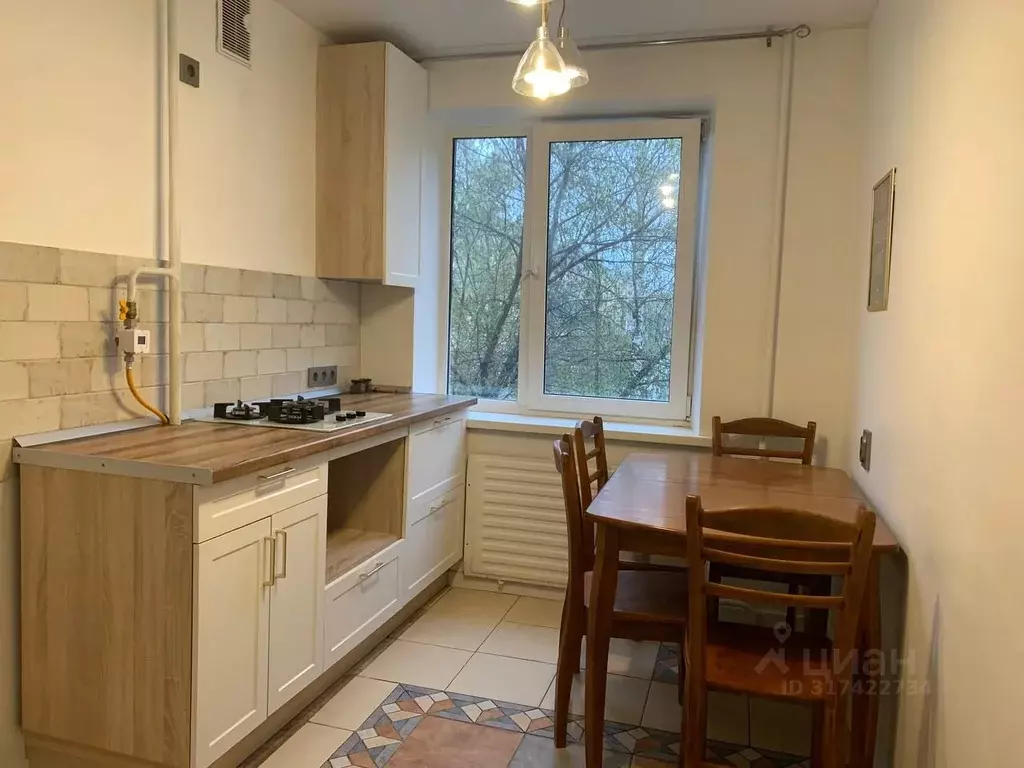 3-к кв. Пермский край, Пермь ул. Крупской, 32А (52.5 м) - Фото 0