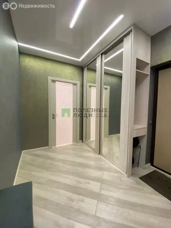 2-комнатная квартира: Ижевск, улица Максима Горького, 150 (65 м) - Фото 2