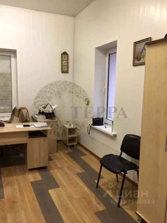 Торговая площадь в Воронежская область, Бутурлиновка Красная ул., 3 ... - Фото 1