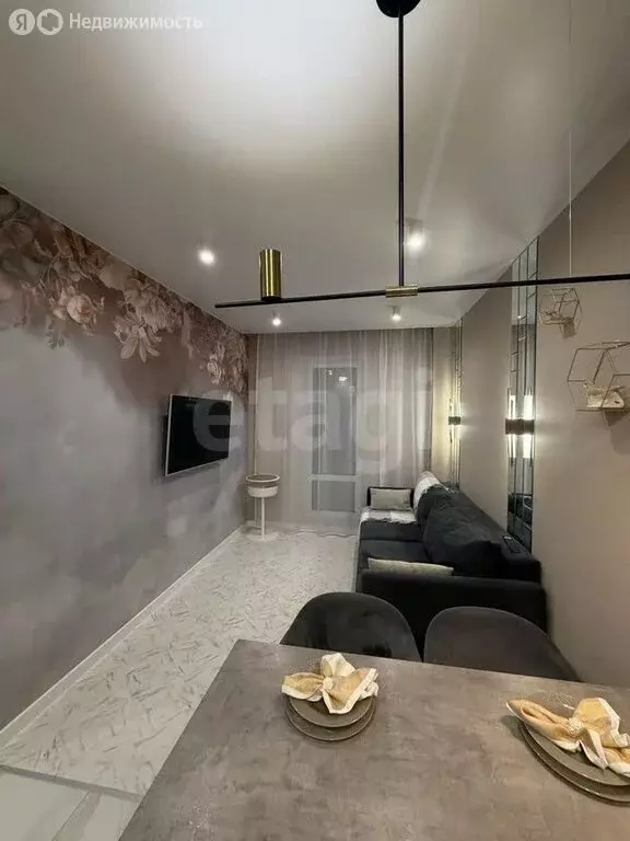 2-комнатная квартира: Киров, улица Ленина, 99В (39 м) - Фото 1