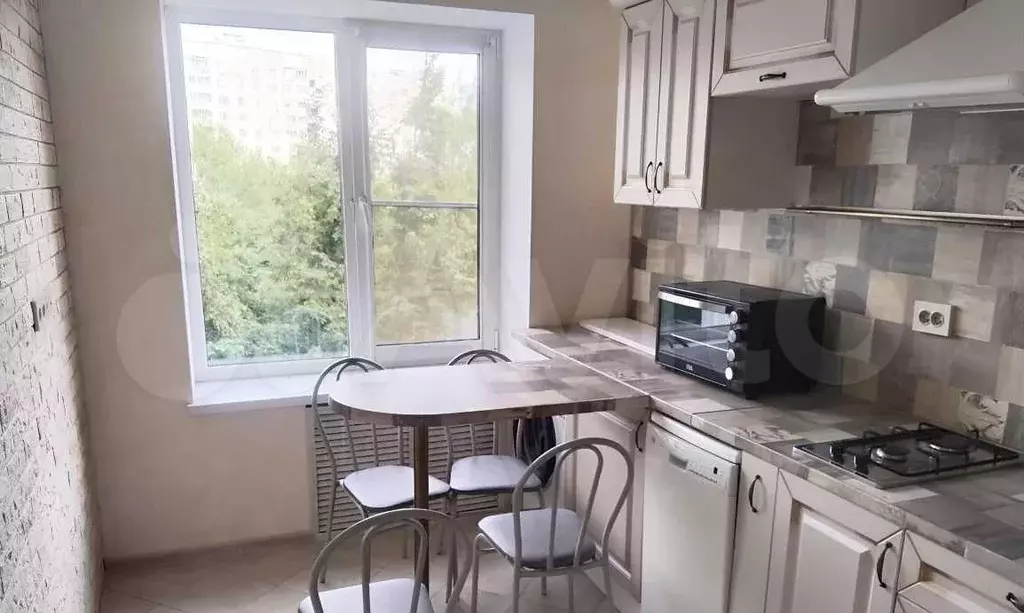 1-к. квартира, 42 м, 5/12 эт. - Фото 0