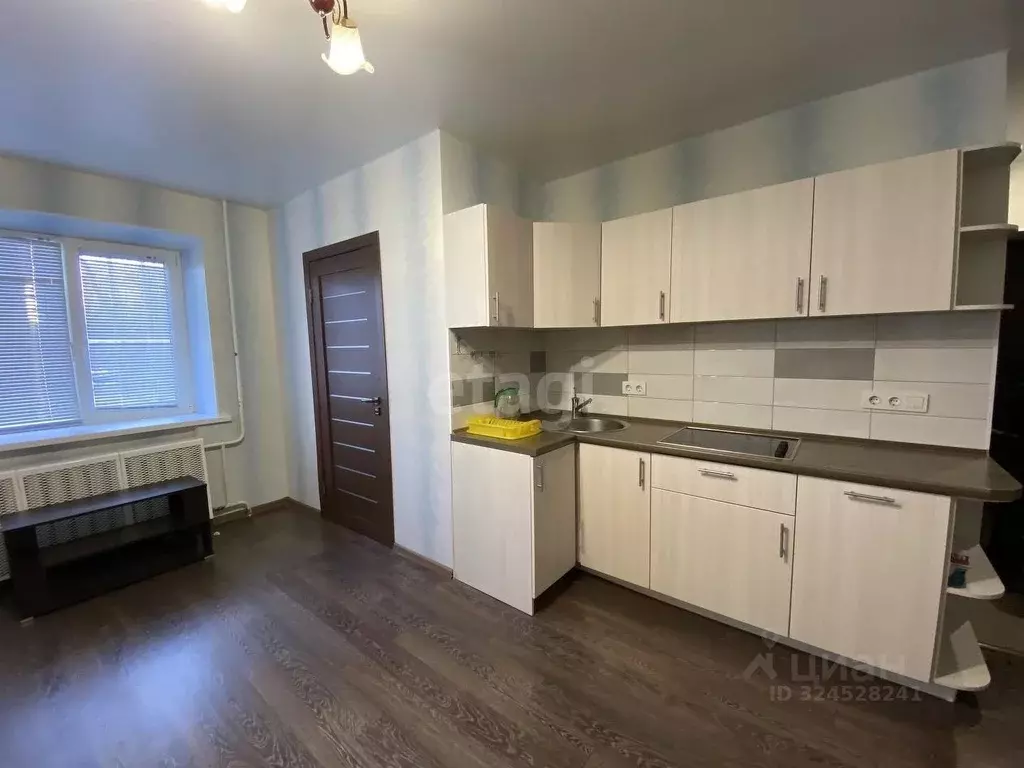 2-к кв. Тюменская область, Тюмень Холодильная ул., 49 (43.4 м) - Фото 2