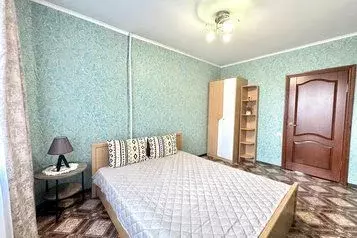 4-к кв. Тюменская область, Тобольск 10-й мкр, 39 (90.0 м) - Фото 0