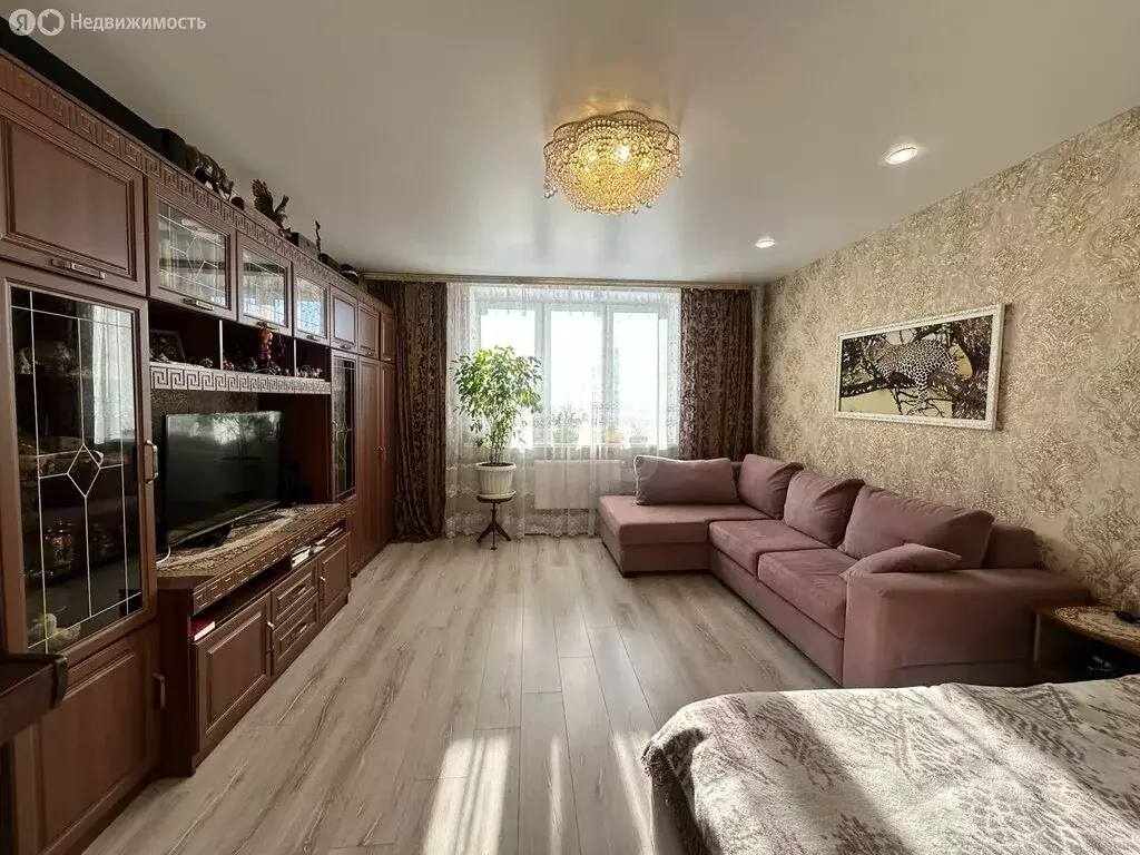 3-комнатная квартира: Тула, Новомосковская улица, 4 (90 м) - Фото 1