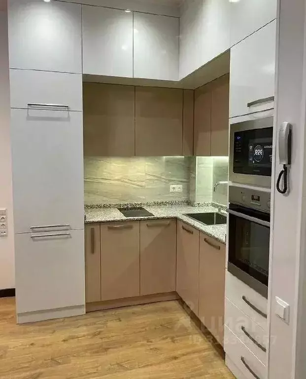 2-к кв. Краснодарский край, Сочи ул. Кирова, 30 (45.1 м) - Фото 0
