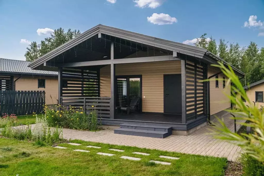 Дом в Ленинградская область, Приозерский район, Раздольевское с/пос, ... - Фото 1