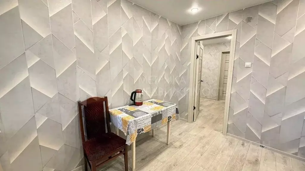 2-к кв. Тюменская область, Тюмень ул. Щербакова, 142к3 (50.0 м) - Фото 1