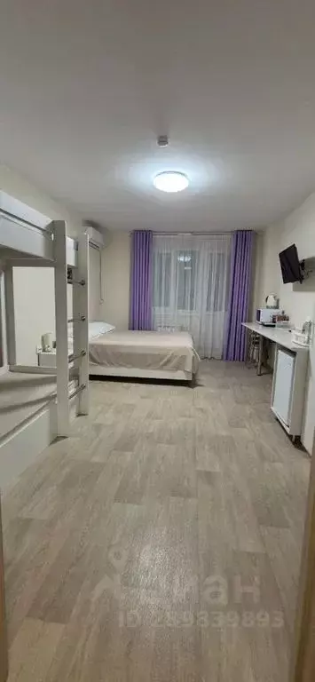 Комната Татарстан, Казань ул. Рауиса Гареева, 4 - Фото 1