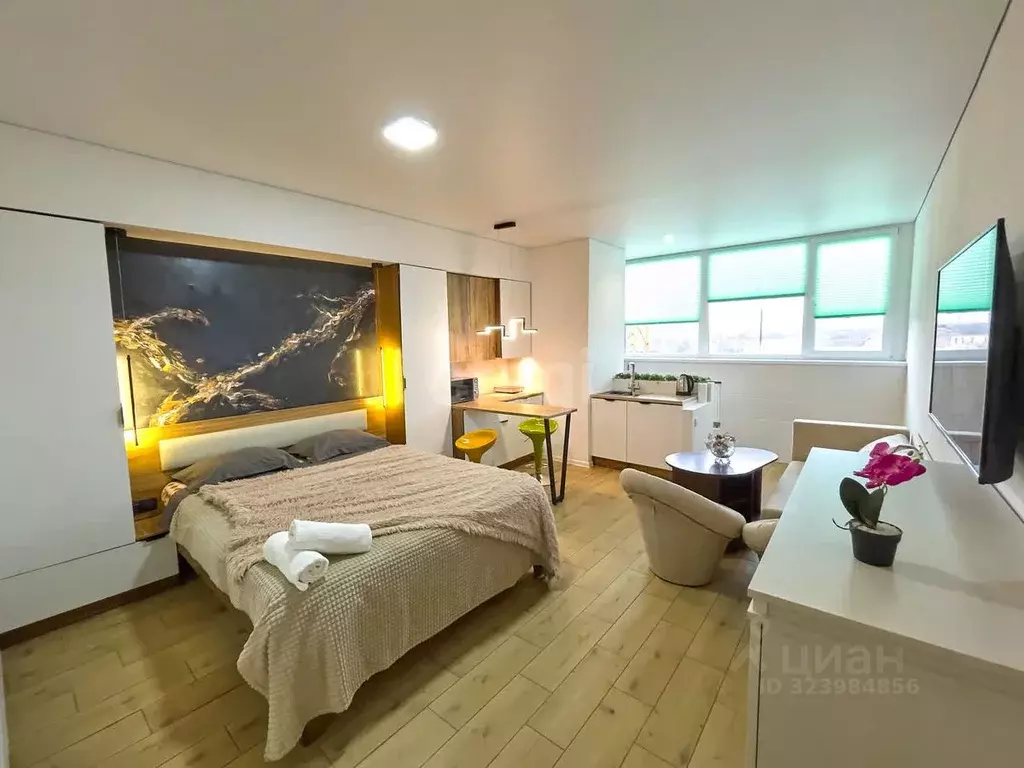 2-к кв. Крым, Феодосия наб. Черноморская, 1К (51.8 м) - Фото 1