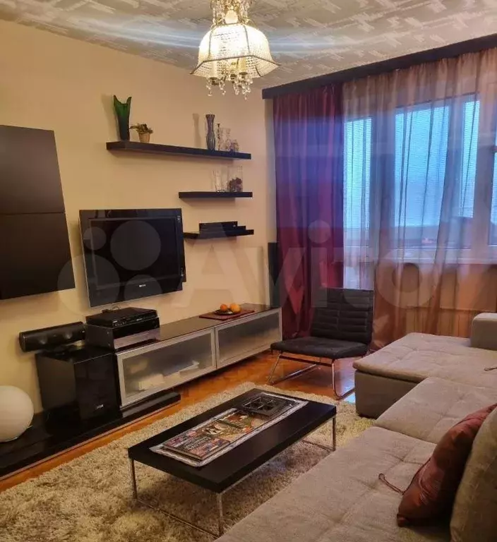 3-к. квартира, 75 м, 5/17 эт. - Фото 0