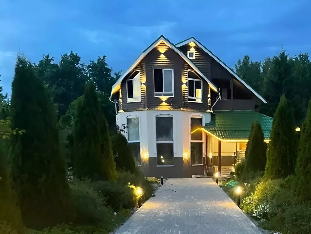 Дом в Московская область, Одинцовский городской округ, д. Асаково 47Б ... - Фото 1