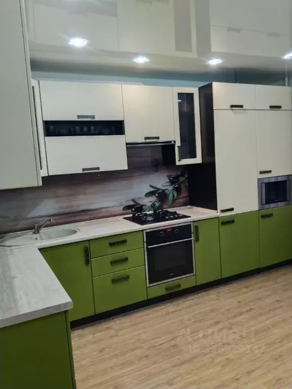 3-к кв. Псковская область, Псков ул. Юности, 15/130 (67.5 м) - Фото 1