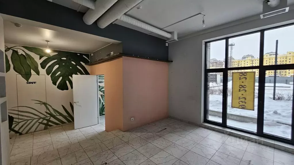 Торговая площадь в Санкт-Петербург ул. Парфеновская, 14к1 (76 м) - Фото 2