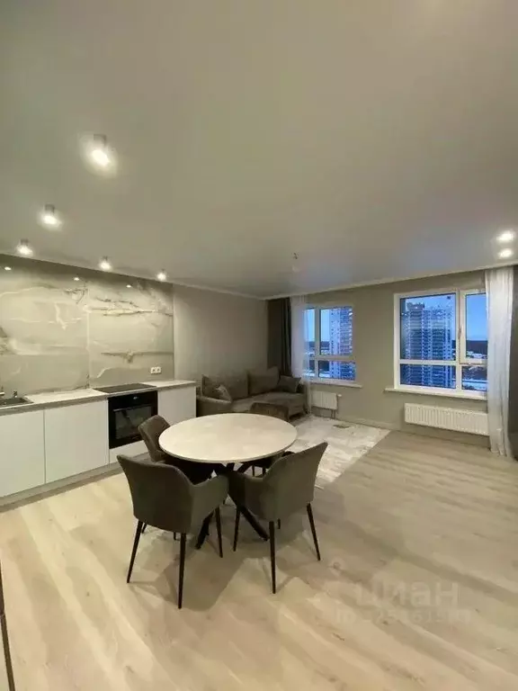 2-к кв. Татарстан, Казань ул. Братьев Батталовых, 20А (60.0 м) - Фото 2