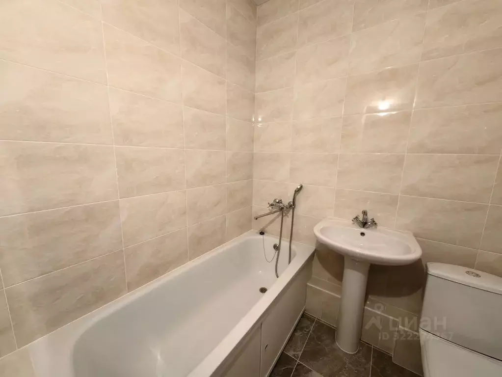 1-к кв. Ставропольский край, Ставрополь № 28 мкр, проезд 3-й ... - Фото 0