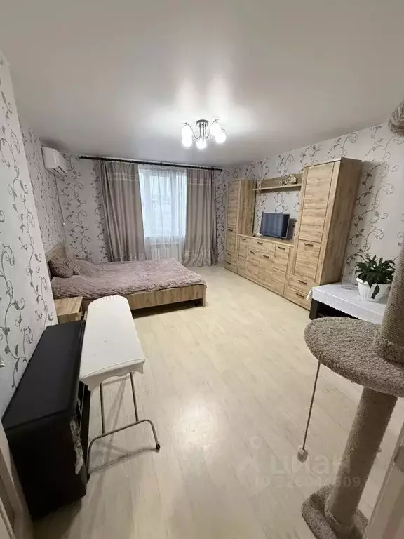 1-к кв. Крым, Керчь пер. Поветкина, 9 (45.0 м) - Фото 1