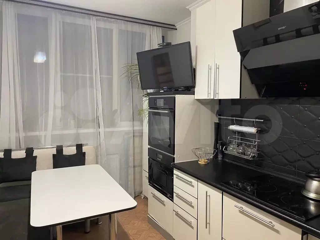 2-к. квартира, 60 м, 11/12 эт. - Фото 1