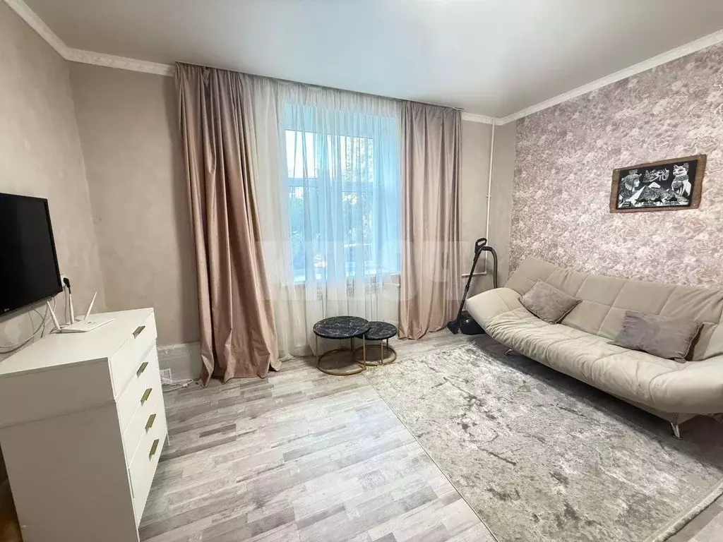 3-к кв. Вологодская область, Сокол Советская ул., 98 (60.0 м) - Фото 0