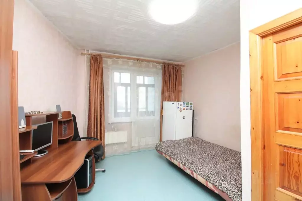 4-к кв. Красноярский край, Красноярск Комсомольский просп., 4 (79.5 м) - Фото 1